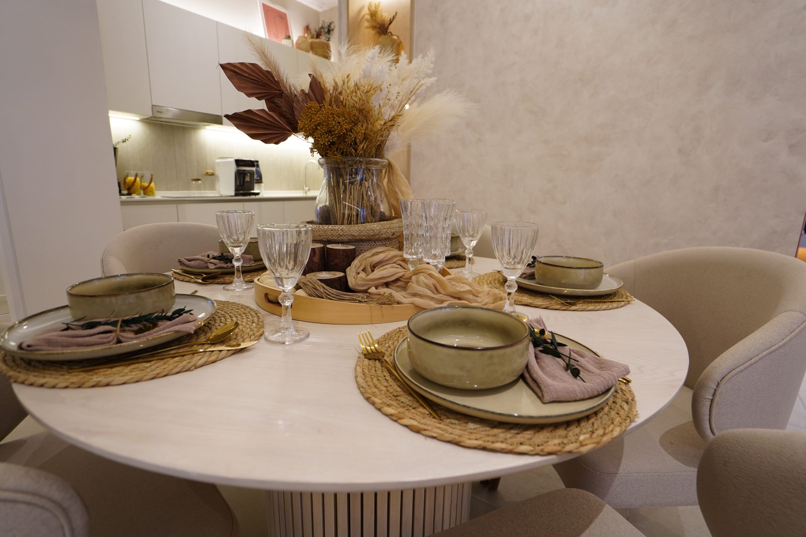 Dining preview